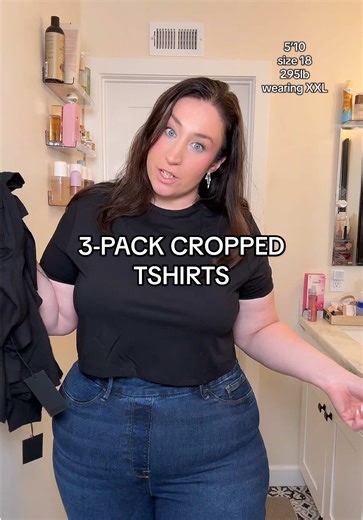 My literal uniform 🥰 #croppedshirt #momstyle #casualoutfits #tshirt #plussizefashion