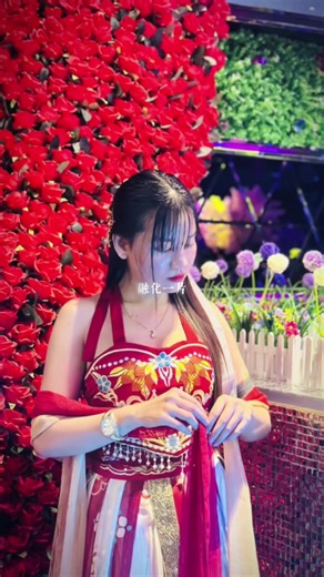 #မဟုတ်တရုတ်လေးပါ🤭 #tiktok #fyp #မလှလဲကြည့်ကွာ😞🤟🧡