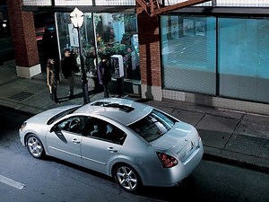 Remember when the Maxima had this odd sunroof? I can't unsee it now | Champion Cooling Systems