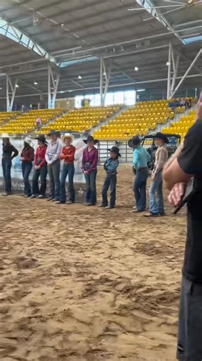 🙌 Last week was a huge week for team Honeysuckle with so many highlights at the #ABHA national finals .. Gracie Mae on Kiddo placing 4th in the tiny totts Logi running 13th on Mojo to put him in the top 25 of juniors (under 18yo) for round 2 to then run a clean run to rank him 14th in Australia 🇦🇺 overall in the junior 1D!!! 🙌 at just 11years old .. WOW! 🤩 To coach children is amazing , but to coach your own child to this level truly is my proudest moment. Normally children don’t listen to 