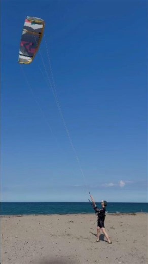 Sunday funday Kitesurfing lessons 🤙🏽