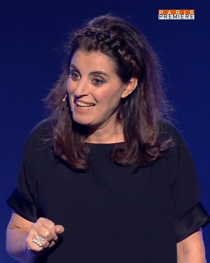 "La parisienne ne mange pas, elle grignote, elle ne boit pas, elle Veuve-Clicquotte." Qui connait une parisienne comme celle de Sandrine Sarroche ? 😂 Le spectacle "Sandrine Sarroche aux Folies Bergère", mercredi 13 mars à 23:05 | Paris Première