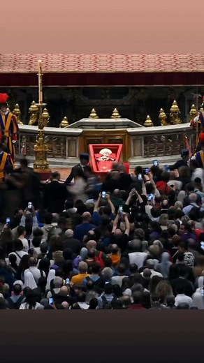 Cardinal Kevin Farrell, Camerlengo of the Holy Roman Church, will preside at the Rite of Sealing of the Coffin of the late Pope Francis on Friday, April 26, at 8:00 PM, ahead of the papal funeral on Saturday morning. The liturgical rite will be attended by several Cardinals and Holy See officials, and will be broadcast across Vatican News’ channels. It will mark the end of public viewing in St. Peter’s Basilica, which has seen tens of thousands of people pay their respects to the late Pope. As h