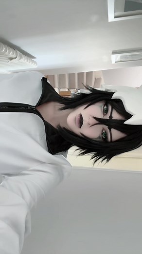 Ulquiorra Cifer Cosplay Inspiration