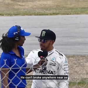 Lewis Hamilton vs Superbike in his F1 car | SuperCarsofLondon