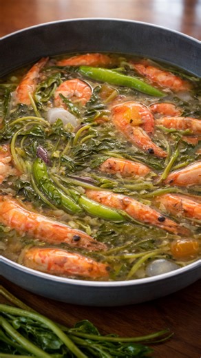 How to make sour shrimp stew for the perfect cozy meal