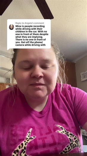 Replying to @Angela sorry your life sucks, I’ll pray for you ya 💋