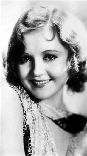 The Roaring 20's Flapper Girls pt237. Great Scott! 😍