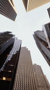 Below view on the skyscrappers in Chicago