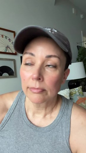 Coming to a street near you…my legs. I’ve always had this hangup about my legs. I hated the way they looked in shorts because I always thought my thighs look too thick, my ankles were too meaty, my knees were knobby, my calves were too strong. As a result, no one has seen my knees out in the wild for most of my life. Sure, maybe a sliver of knee between a knee-high boot and a skirt, but never the full Monty from the thigh down. With all the clothes in my lady cave, there’s not one pair of shorts