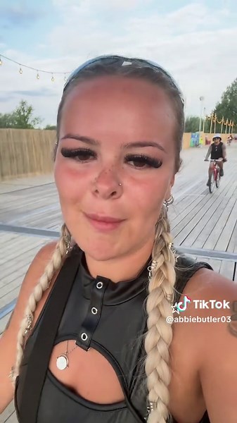 Anya said she has done other stuff too 🤣 #fyppppppppppppppppppppppp #fypp #fyp #tommorowland #europe #belgium🇧🇪 #belgium