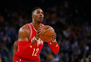 Watch: Video of Dwight Howard grabbing his teammate's crotch surfaces amid allegations of sexual assault