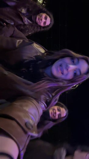 Christelle (@chriistellekaram)’s videos with style - j