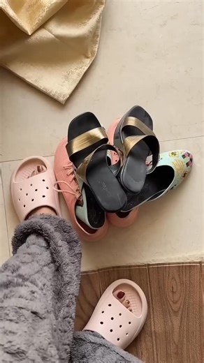 Anjumor on Instagram: "Let’s Make old shoes to New😍"