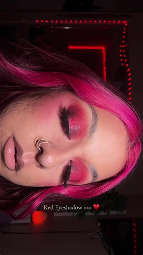 Red Eyeshadow Inspiration for Colorful Makeup Lovers