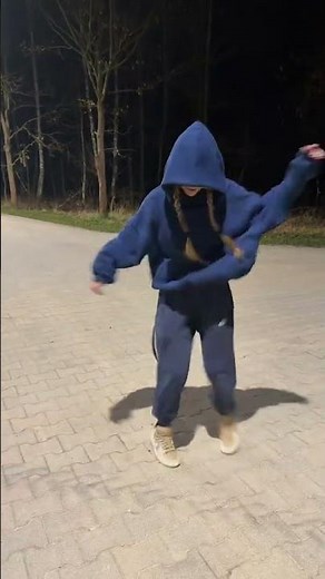 1M Views Shuffle Girl 💃 Viral Electro Dance 2026