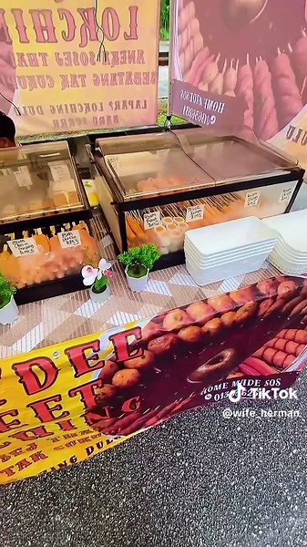 Menikmati Lokching Terbaru di Taman U Parit Raja