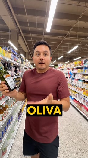 Cómo elegir un aceite de cocina confiable y de calidad: Hablamos sobre los diferentes tipos de aceites de cocina y cómo es importante verificar el origen y la composición de los aceites, especialmente los de oliva, para asegurarnos de que sean de alta calidad y sin mezclas. Preferimos los aceites de un solo país de origen, como el aceite de California, que parece ser una buena opción. | Ronald Moscoso
