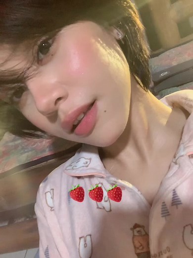 Strawberry Makeup Tutorial | Oh My Angel