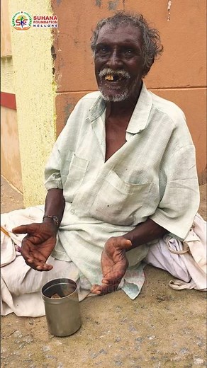 Helping short video 😭🙏 Helping needy people | Humanity videos | Helping video | Gareeb help #shorts