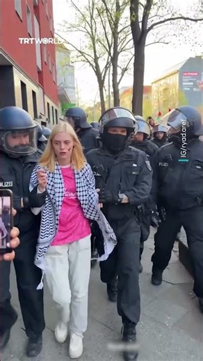 Berlin police violently repress and detain pro-Palestine protesters, including minors