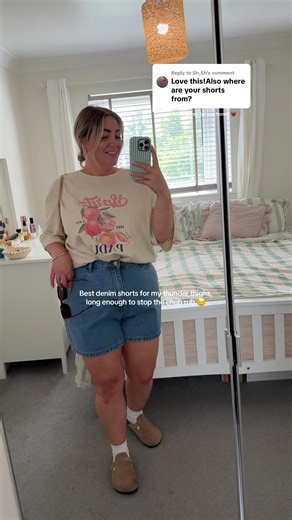 Best Denim Shorts for Curvy Fashion Styles