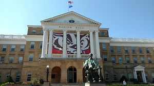 Study: Wisconsin poverty rose in 2016 despite job growth