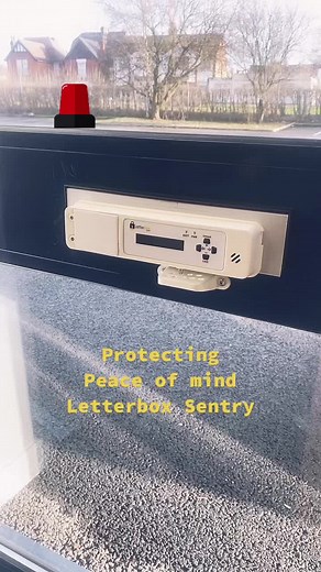 Letterbox Sentry Protecting your home 🏠 #peaceofmind #ARSON #antiarson #derbyshirepolice #LETTERBOXCRIMES #policechief #smithyfamily #policeoftiktok
