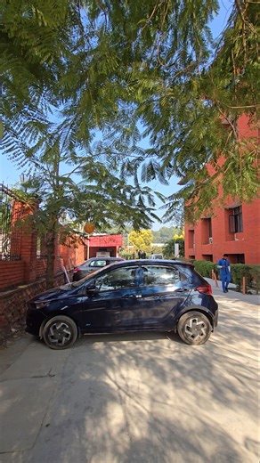 College me daru 😅 #funnumoments