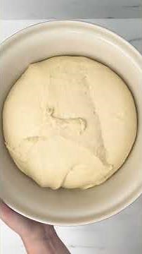 Easy Cinnamon Rolls | Bakery-Style Cinnamon Roll Recipe