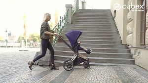 9.9K views · 84 reactions | La modalità a due ruote del passeggino CYBEX PRIAM garantisce una guida fluida e sicura su superfici irregolari e sconnesse come spiagge sabbiose o scale. #CYBEXPriam Scopri di più: https://fal.cn/38wkr | CYBEX | Facebook