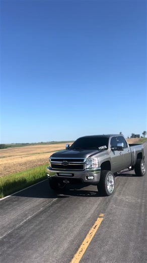 Nick (@nick_carlson_)’s videos with Maxed Out - Bayker Blankenship