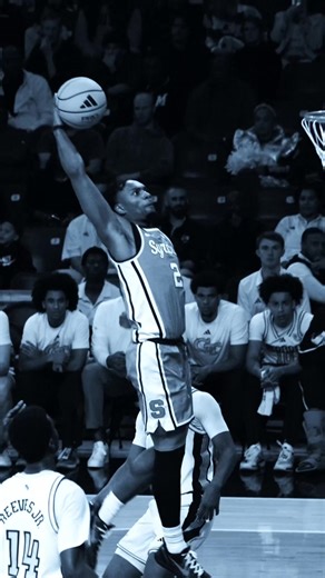 Syracuse Basketball Dunk Showcase