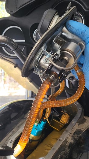 214K views · 968 reactions | Worm clamps are not correct for these fuel pumps they can cut hoses and Crack fittings. This one had pin holes all through it. | Gordo's Garage | Facebook