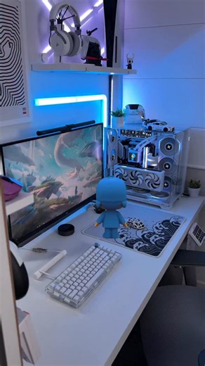 87K views · 63 reactions | Como lo Muevelou  ———————— #setuptour #setups #gamingsetup #gaminglife #gamingcommunity #gamingpc #rgb #rgbpc #rgbsetup #gamingroom #gamingrig #custombuiltpc #customgamingpc #techsetups #visioncompact #lianli #lianlivisioncompact | Comicplayerss | Facebook