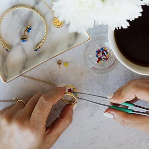 670 reactions · 79 shares | Build your own Wonder Woman story with Charms in your own Lasso of Truth Locket! 隸‍♀️Find your inner Super Hero with our new Justice League Collection. | Origami Owl | Facebook