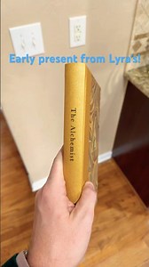 The Alchemist | Lyra’s Books Standard Edition