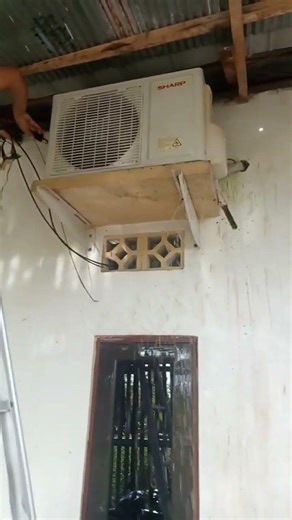 pembersihan outdor AC dinwengga ujung