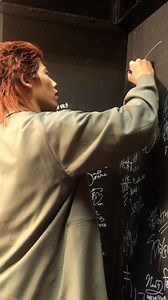 CDTV♪TBSテレビ on Instagram: "#CDTVライブライブ ﻿ ﻿ インスタ限定激レアサインムービー配信中！﻿ ﻿ THE RAMPAGE from EXILE TRIBE のみなさん﻿ 激アツのパフォーマンスをありがとうございました﻿ 豪華すぎるメドレー、最高でした！！！﻿ ﻿ 2021年も宜しくお願い致します﻿ ﻿ #アビーくんからのお年玉﻿ #CDTV﻿ #TBS﻿ ﻿"