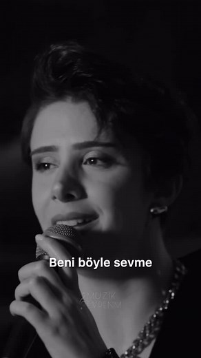 Müzik Evrenim on Instagram: "🎶 Beni Böyle Sevme 🎙️ Hande Mehan"