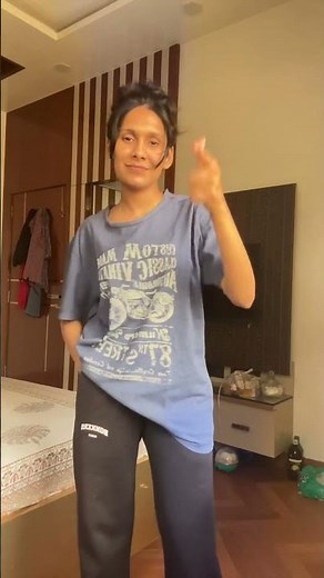 Dancer gf can be model too. 🤭 #OutfitTransition #BounceChub #TransitionVideo #NewFit #youtubeshort