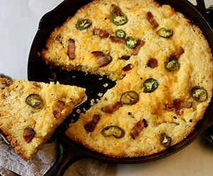 Cast Iron Skillet Cornbread | Jalapeño Bacon Cheddar Cornbread Recipe