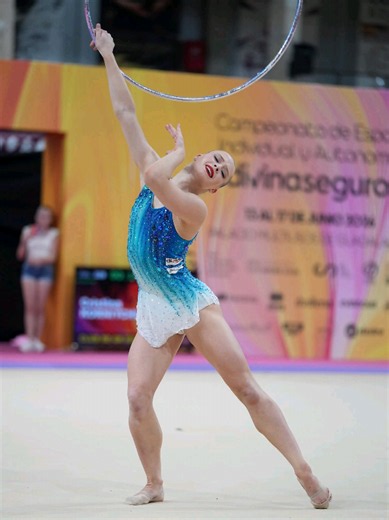 CRISTINA KORNIYCHUK con aro en el Cto España en Guadalajara 2026 😍💪🏻 Bonito ejercicio 🤩✨🫶🏻💖💖💖 #gimnasiaritmica #magiaritmica #elmejordeporte🤸🏻‍♀️ #rhythmicgymnastics #GR