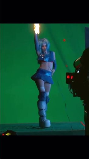 Ana de armas em Blade runner #anadearmas #bladerunner2049 #dance #bladerunner #viralvideo