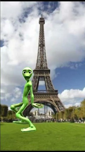Funny Green Alien Dancing at Eiffel Tower | Paris Meme Short