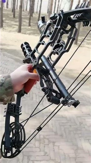 Slingshot bow with cartridge shooting🎈 #slingshothunting #compoundbow #shootingpractice #archerytoy