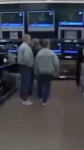 10 Things You Miss About Walmart in the Early 2000s #physicalstore #walmartglobaltech #digitalshelf