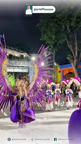 Mbak Vinanda Memimpin Karnaval Budaya APEKSI Surabaya