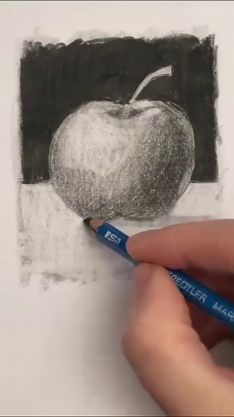 1.6M views · 10K reactions | Draw an apple  Easy drawing lesson for beginners on how to draw an apple. #drawinglesson | Mark Liam Smith | Facebook