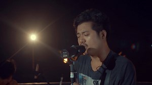 197K views · 859 reactions | ♫ ငါဆိုတာ သူစိမ်းလား...အားမနာနဲ့ ထွက်သွားလိုက်ပါ နင် ငါ့ဘေးက......♫ ❝ FG Virtual Concert ❞ ✦ ဧပြီလ ၁၁ ရက်နေ့မှ ၁၉ ရက်နေ့အထိ ၊  ည ၈:၀၀ နာရီ✦ Only on Channel 7 #TharDeeLu #FGVirtualConcert #YouStayAtHome #WePerformForYou | Channel 7 | Facebook